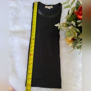 Black short sleeve top